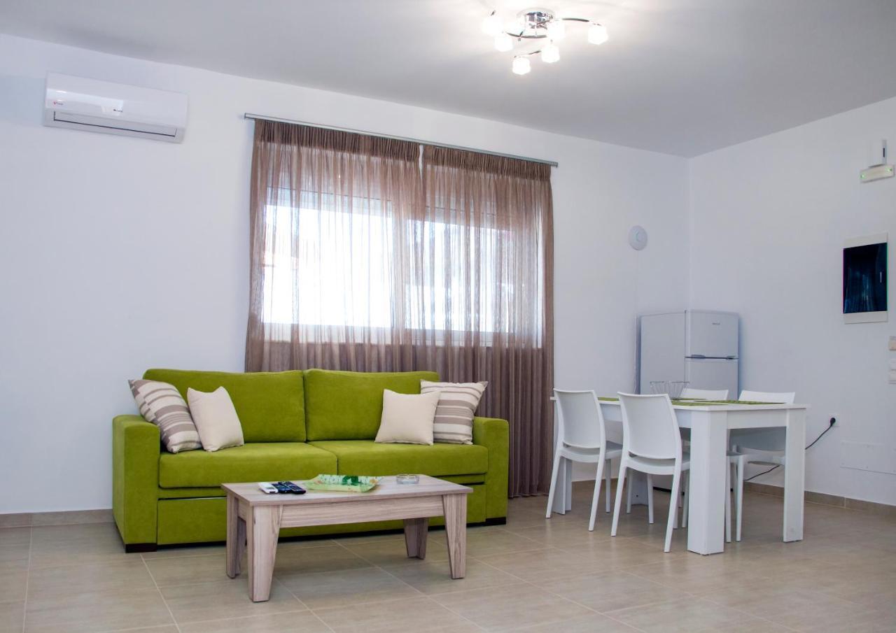 Gennadi Gardens Exclusive Apartments エクステリア 写真