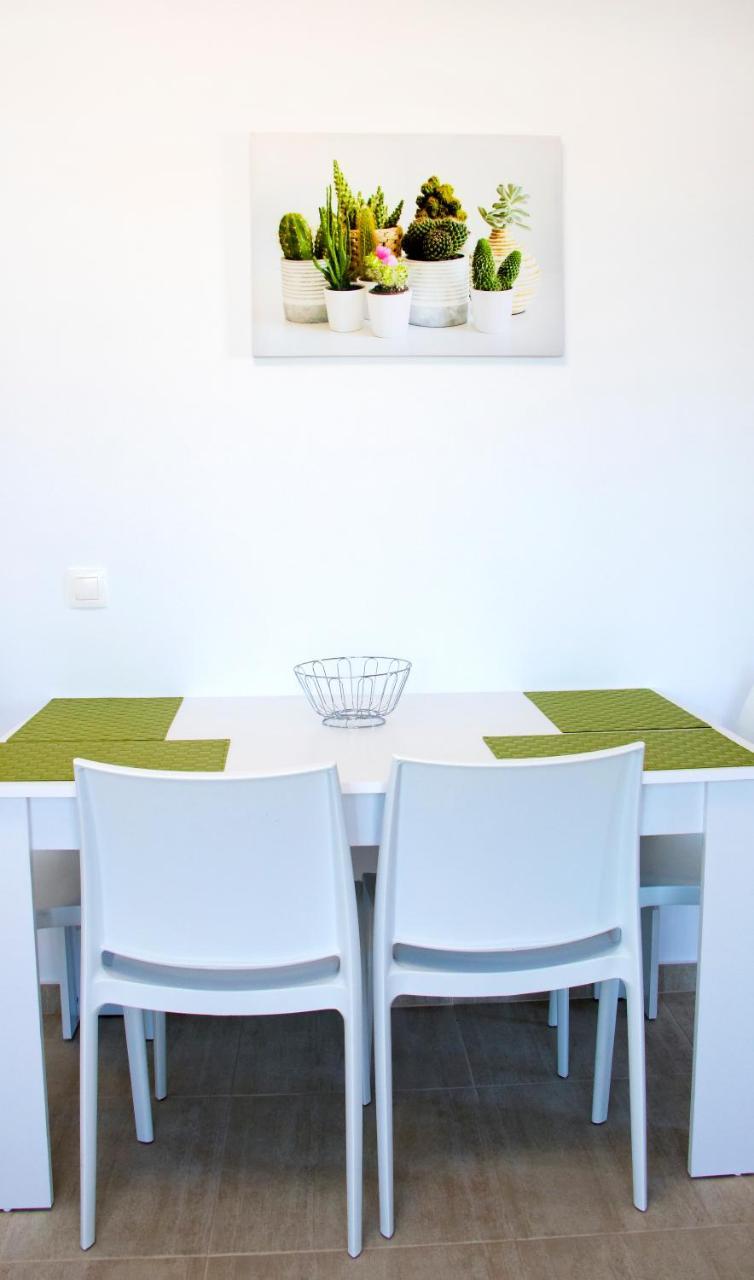 Gennadi Gardens Exclusive Apartments エクステリア 写真